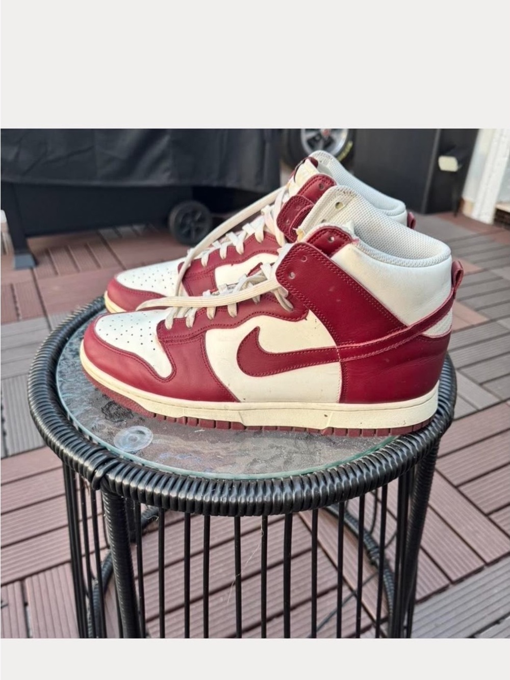 Nike White and Burgundy Interior Sneaker